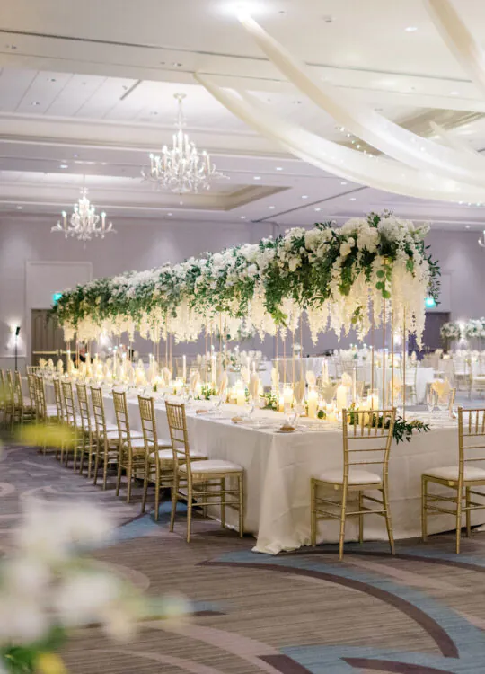 The Knot Best of Weddings